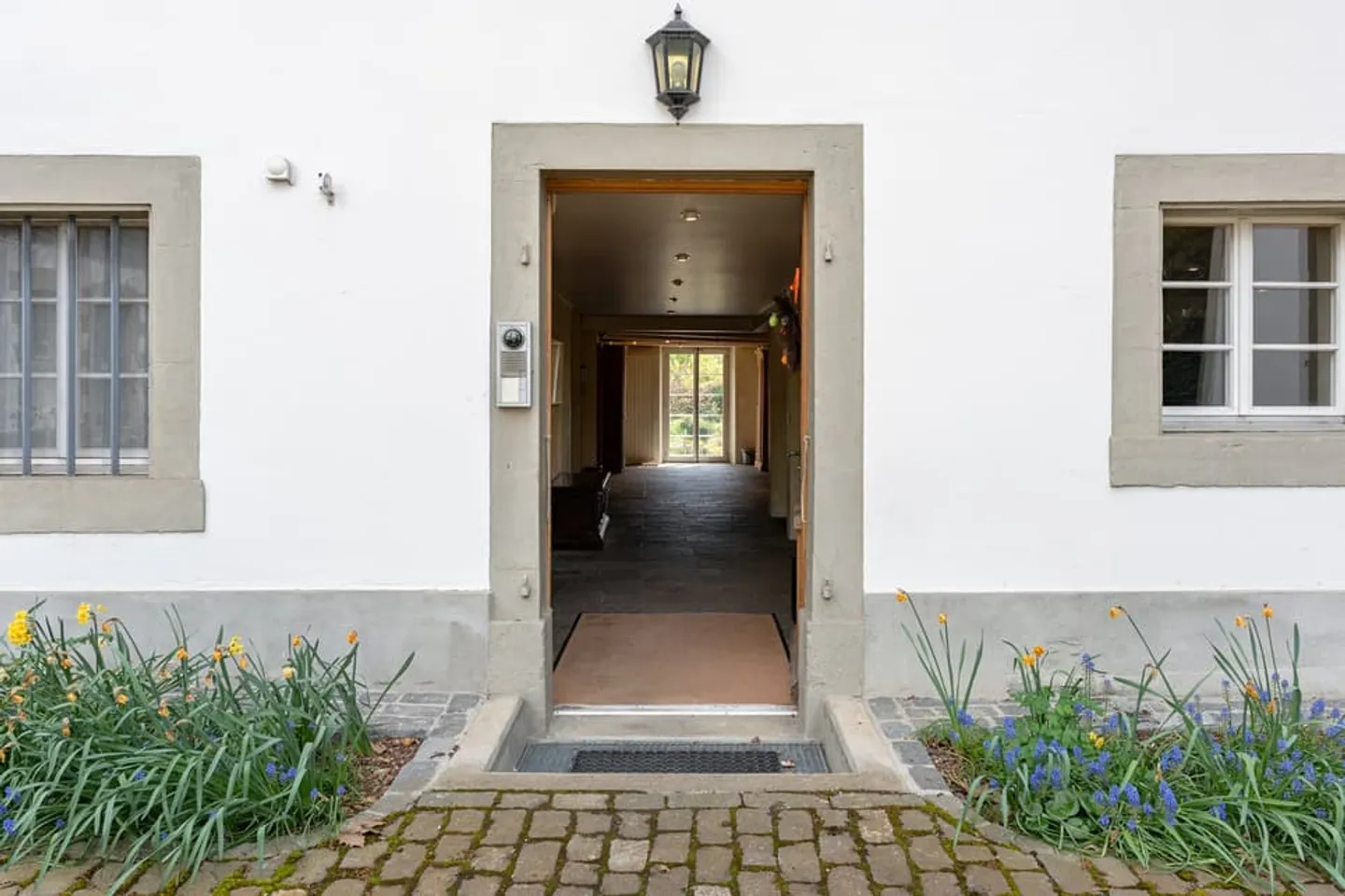 Maison de maître avec grande ferme (PRÈS DE MURTEN) - Photo 6 sur 13