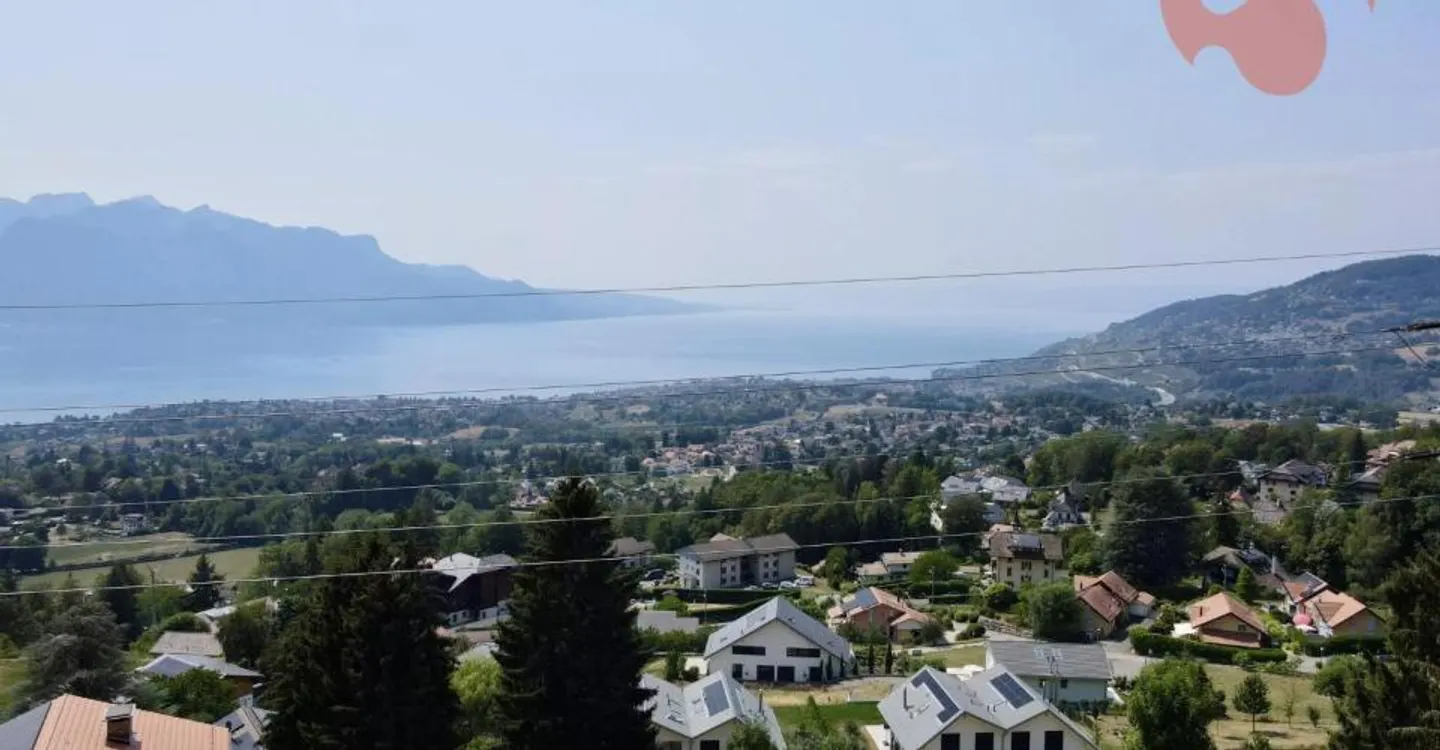 Family chalet with stunning views in Blonay-Saint-Légier - Photo 3 of 10