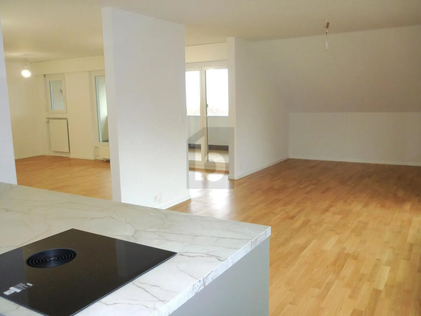 Appartement spacieux avec vue sur le lac - Photo 4 sur 6