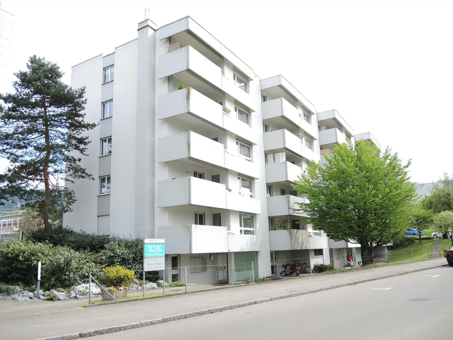 Parking space for rent in Goldach! - Photo 1 of 1