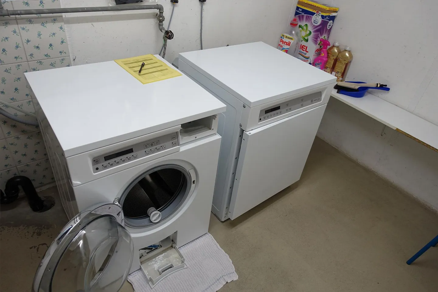 2 ATTRACTIVE MFH WITH 12 APARTMENTS - FIXED MORTGAGE 0.95% - Photo 18 of 26