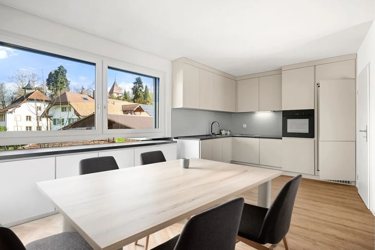 Maison unifamiliale moderne - Photo 5 sur 10