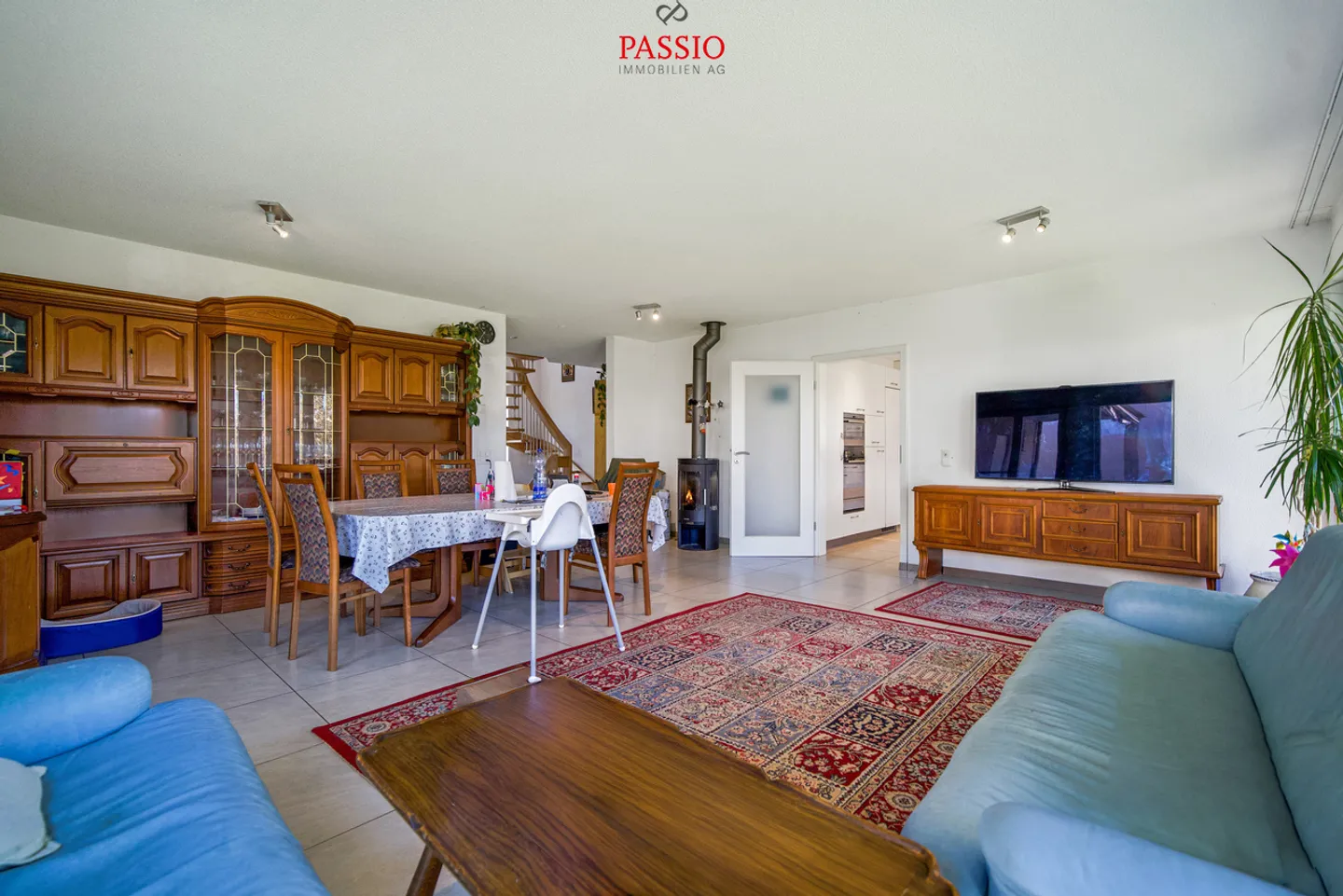 Spacious Family Home in Siselen - Photo 7 of 31