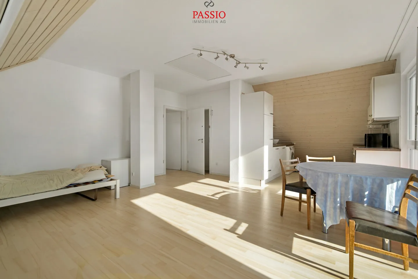 Spacious Family Home in Siselen - Photo 16 of 31