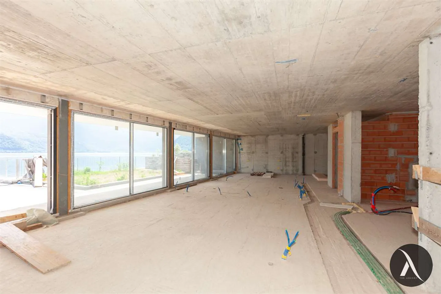 Villa moderna con vista lago - Foto 24 di 29