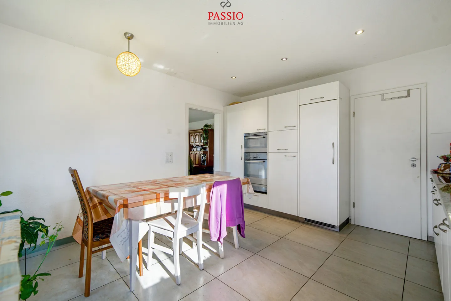 Spacious Family Home in Siselen - Photo 9 of 31