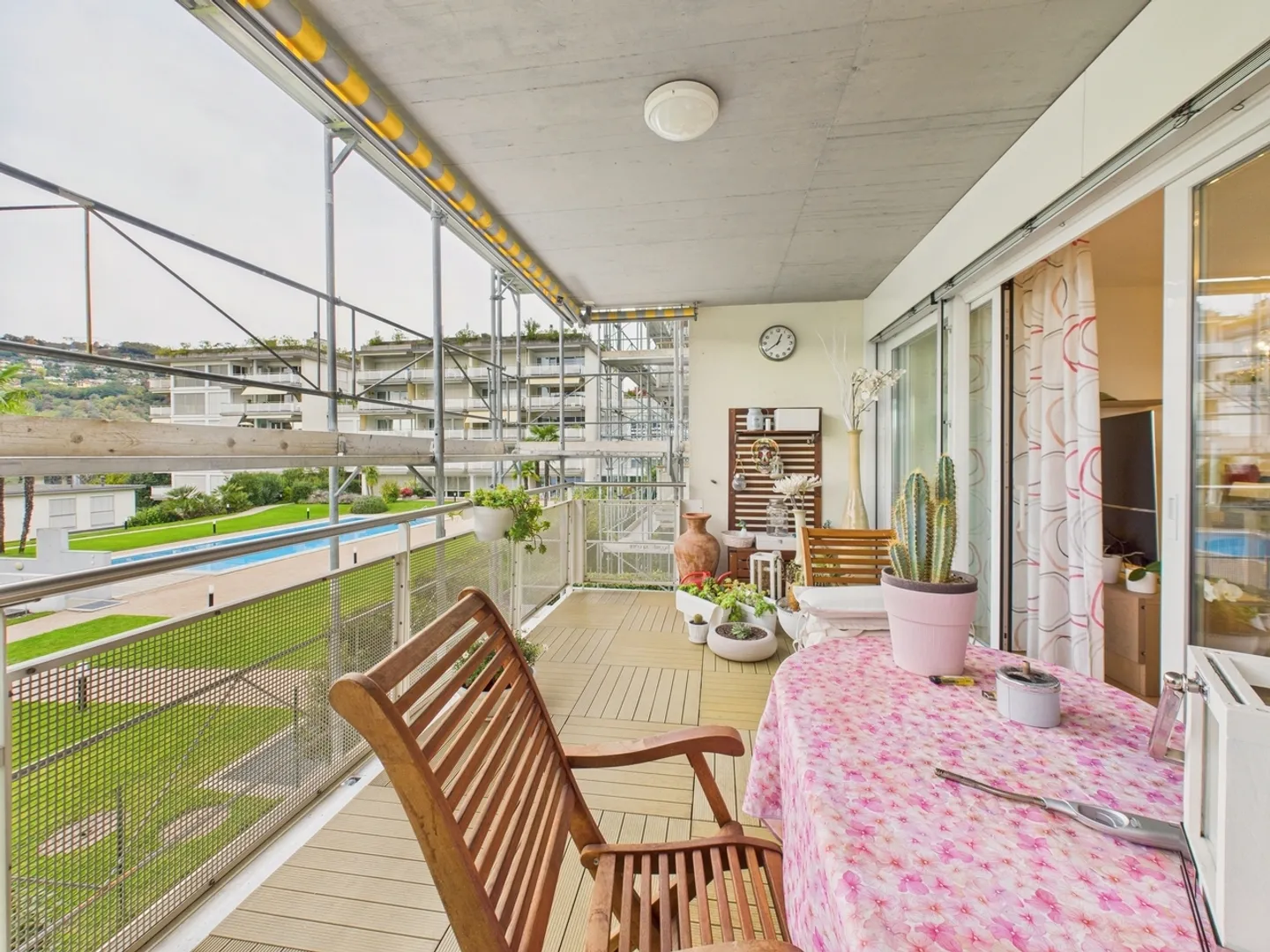 Helles 5.5-Zimmer-Apartment mit Pool, Fitnessraum und Sauna - Lugano - Foto 12 von 13