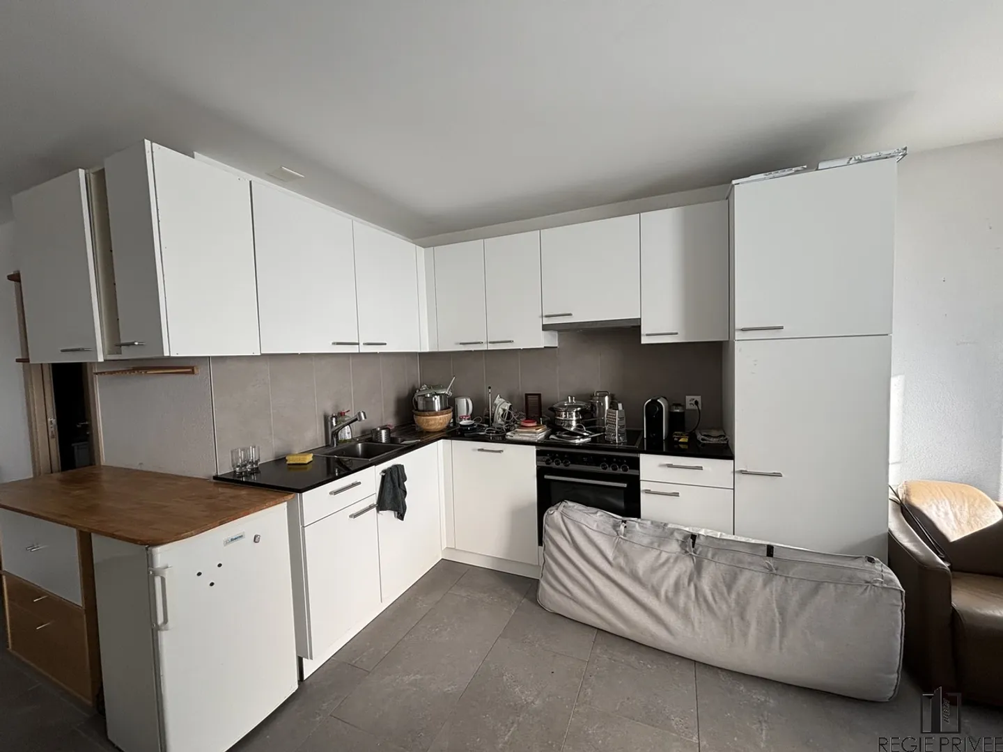 Grande studio con terrazza a Gilly - Foto 4 di 6