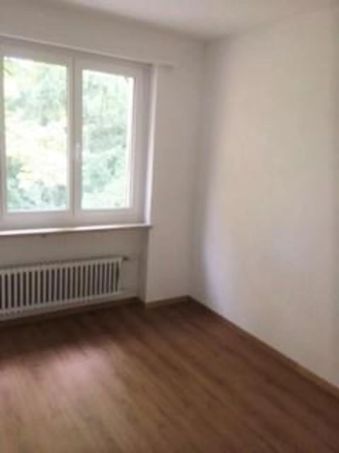 Appartement spacieux et lumineux de 4 pièces à louer près du parc de la ville - Photo 14 sur 15