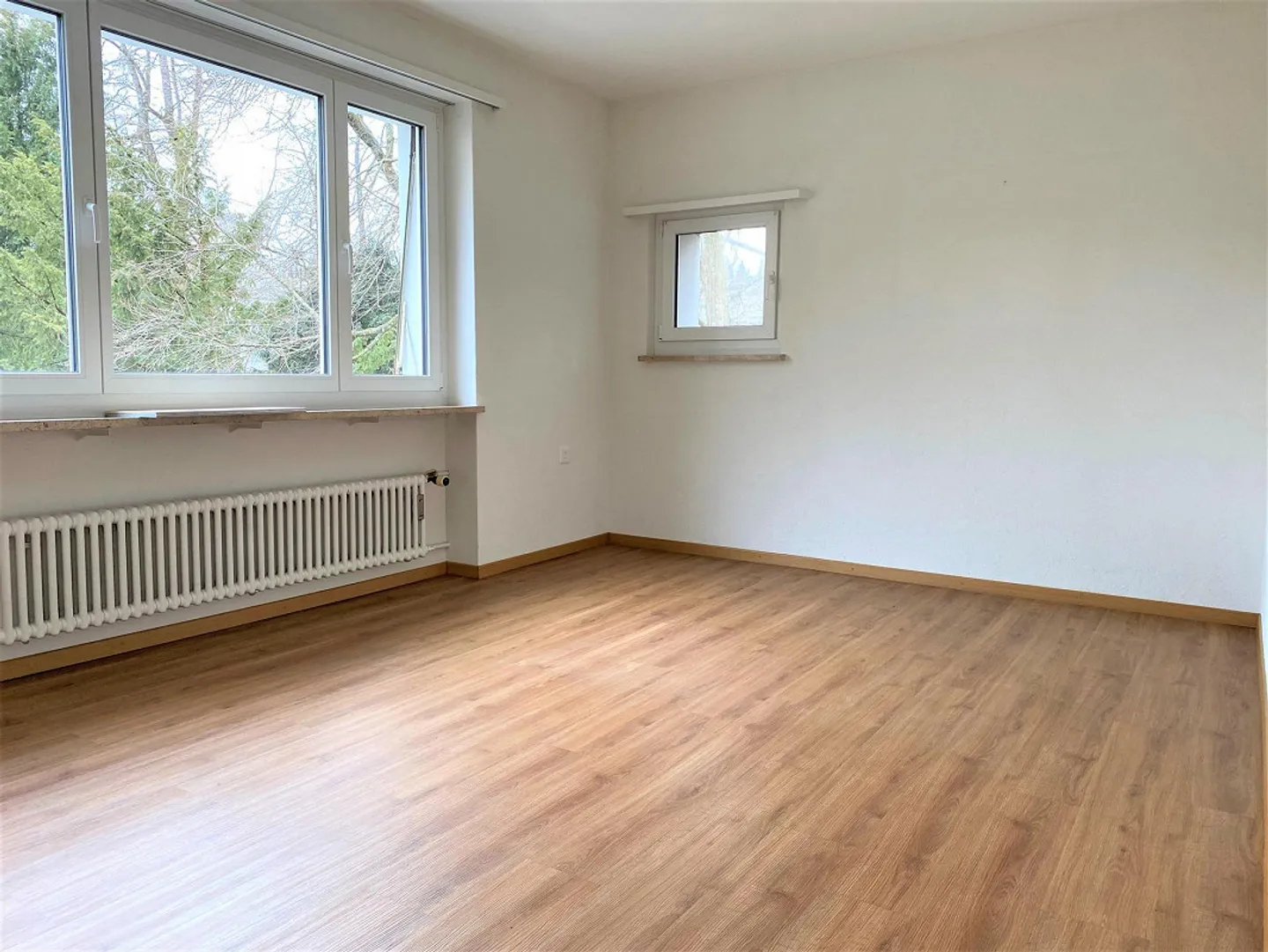 Appartement spacieux et lumineux de 4 pièces à louer près du parc de la ville - Photo 12 sur 15