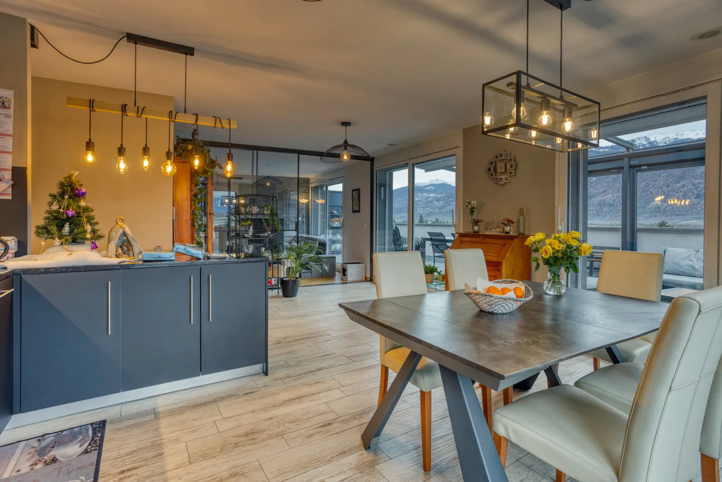 ATTIQUE MODERNE AVEC VUE SPECTACULAIRE - Photo 1 sur 9