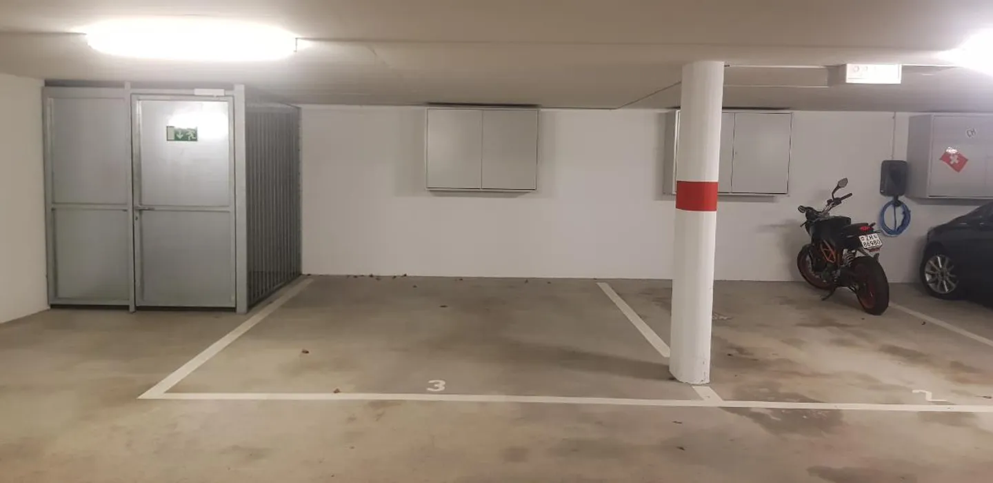 "Garage souterrain" - Photo 1 sur 1