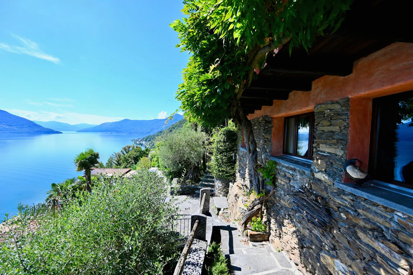 Rustico Incantevole con Vista Mozzafiato sul Lago Maggiore - Foto 5 di 16