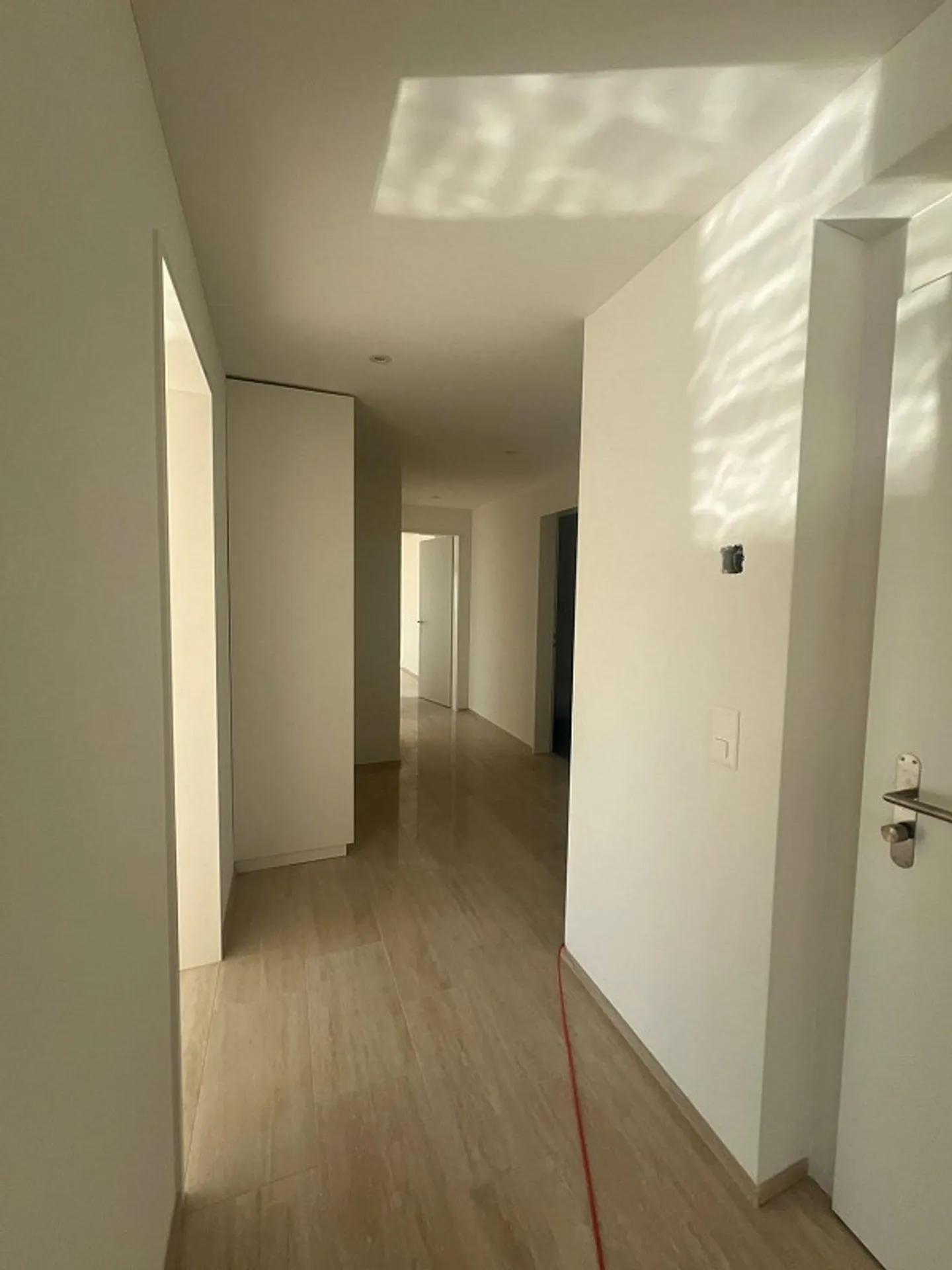 Nuovi appartamenti di costruzione moderna nel centro di Dübendorf - Foto 12 di 13