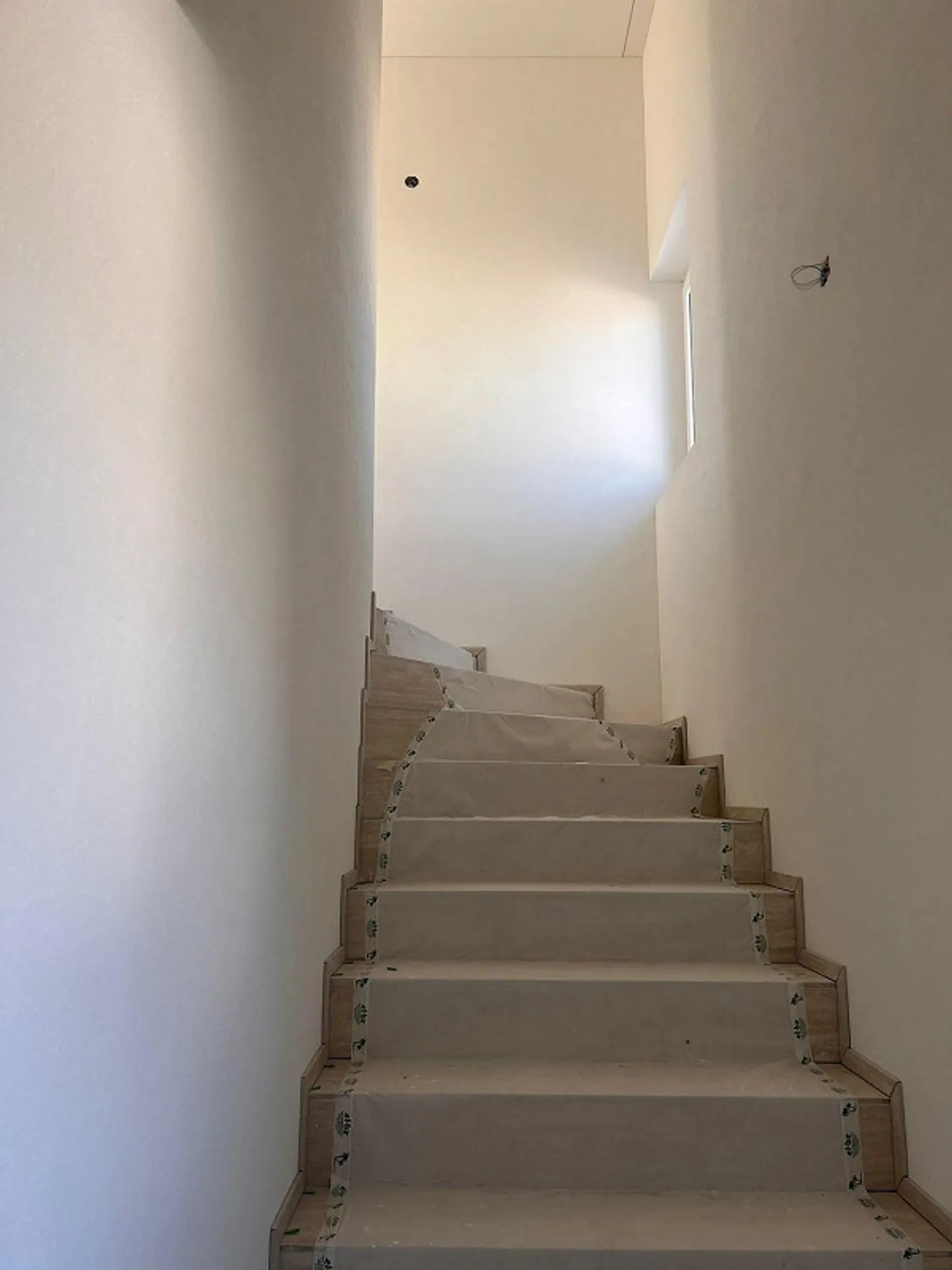 Nuovi appartamenti di costruzione moderna nel centro di Dübendorf - Foto 8 di 13