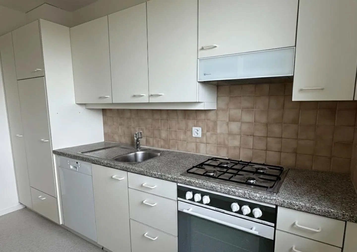 Charmante Wohnung mit Aussicht - Foto 3 von 8