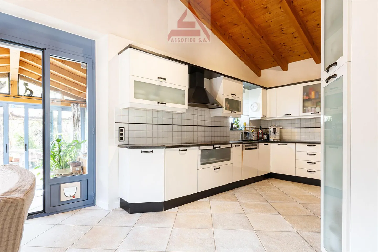 Il calore di una casa autentica - Foto 2 di 8