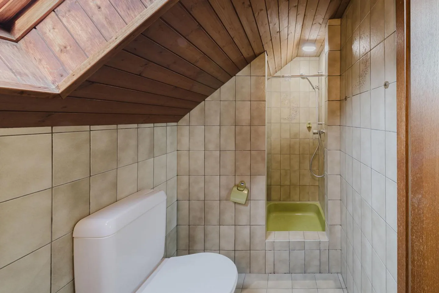 Einfamilienhaus mit Einliegerwohnung zentral in Oberuzwil - Foto 9 von 17