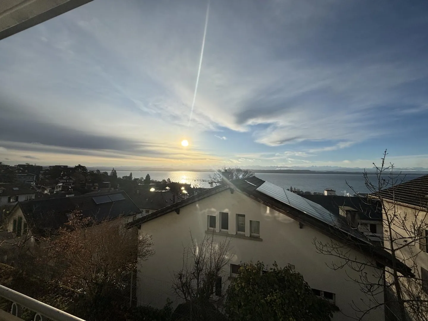 2081 - Beautiful 4-Room Apartment on the 1st Floor Renovated - Photo 9 of 9