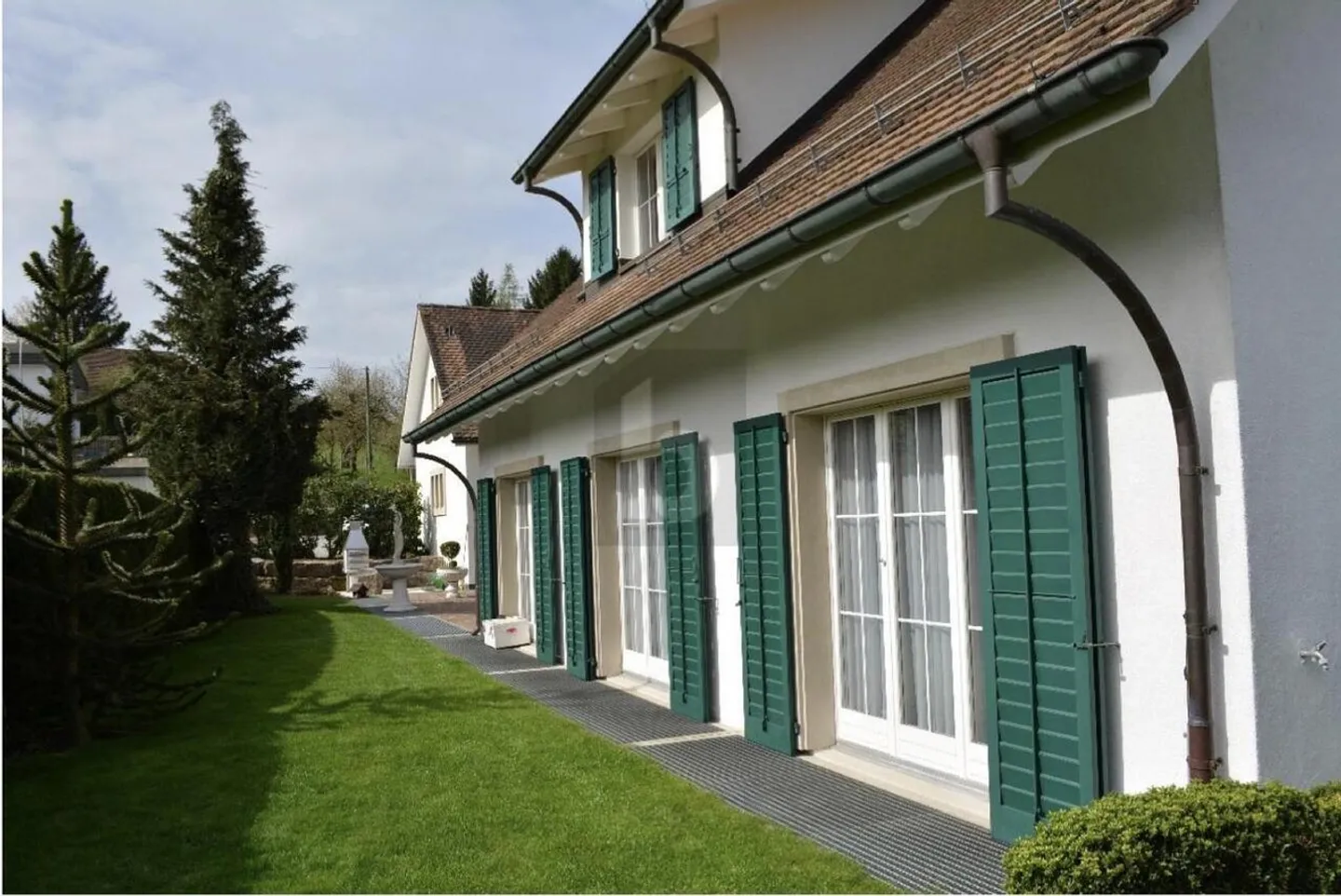 Charmantes Landhaus in Lengnau - Foto 2 von 6