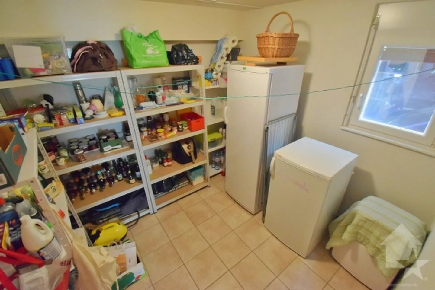 Spacious 4.5-room apartment with 2 parking spaces included - Photo 16 of 17