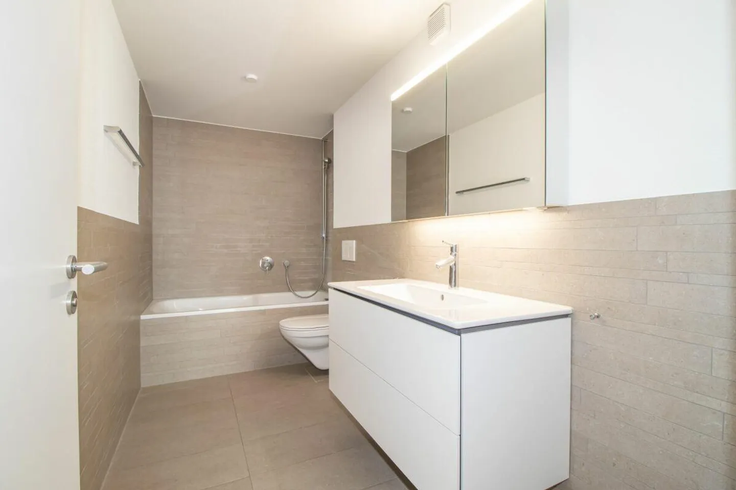 Bellissimo appartamento di 4½ stanze in posizione centrale a Oberkirch - Foto 8 di 11