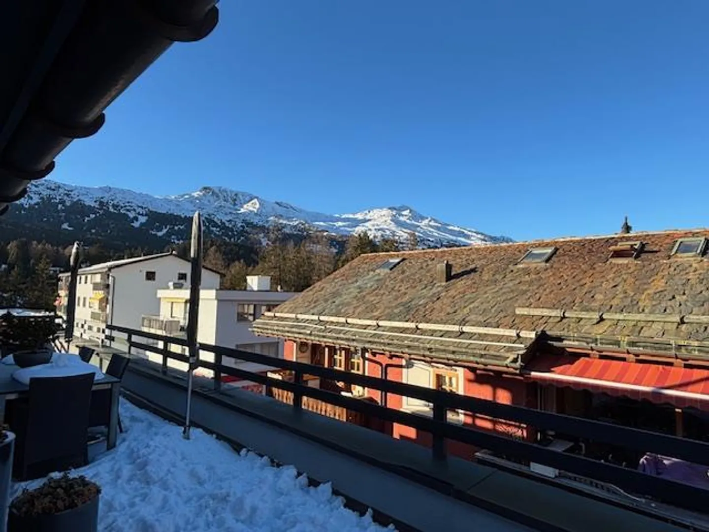 À louer à partir du 1er avril 2026 : appartement penthouse 2,5 pièces calme et élégant - Photo 12 sur 13