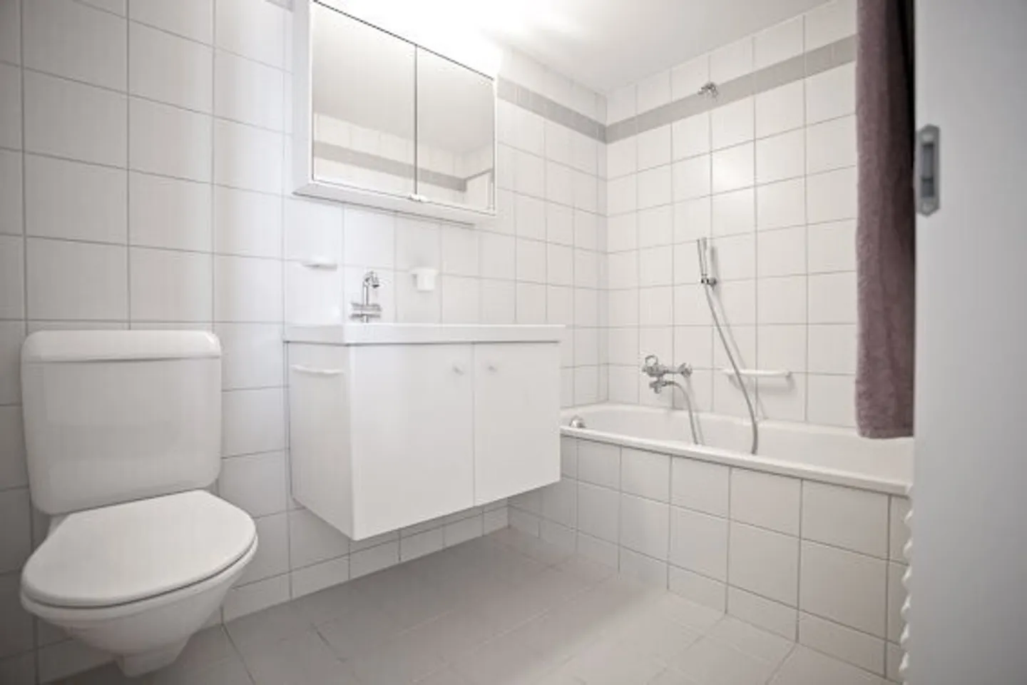 Appartamento soleggiato di 4,5 stanze al piano terra ti aspetta! - Foto 5 di 6