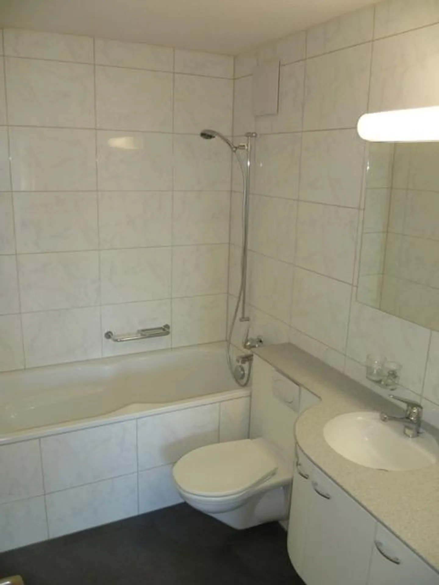 Near the Baden city center | The Limmat practically at your doorstep - Photo 5 of 6