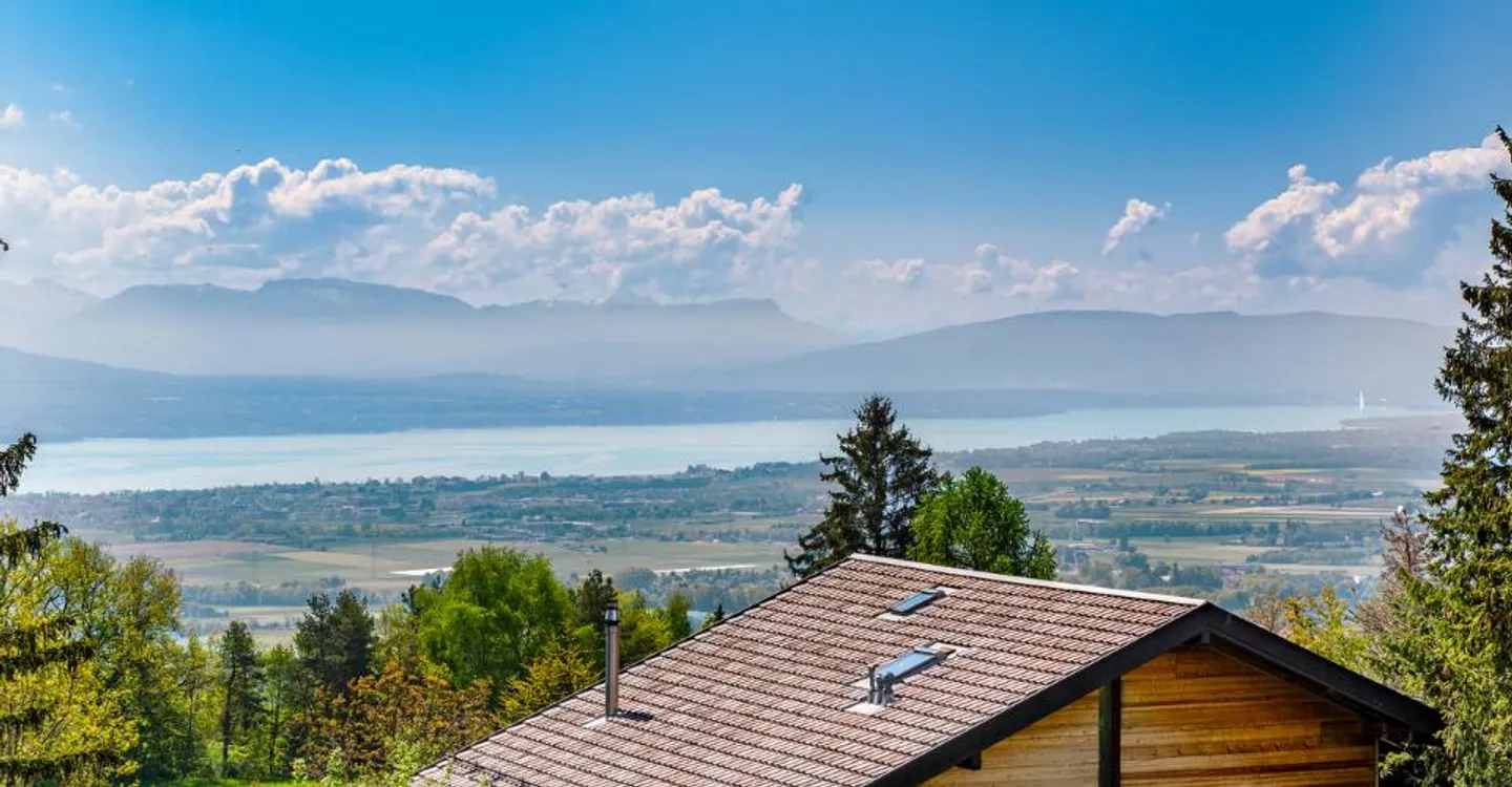 La Villa Julia : vue imprenable, volumes et luminosité - Foto 10 von 12