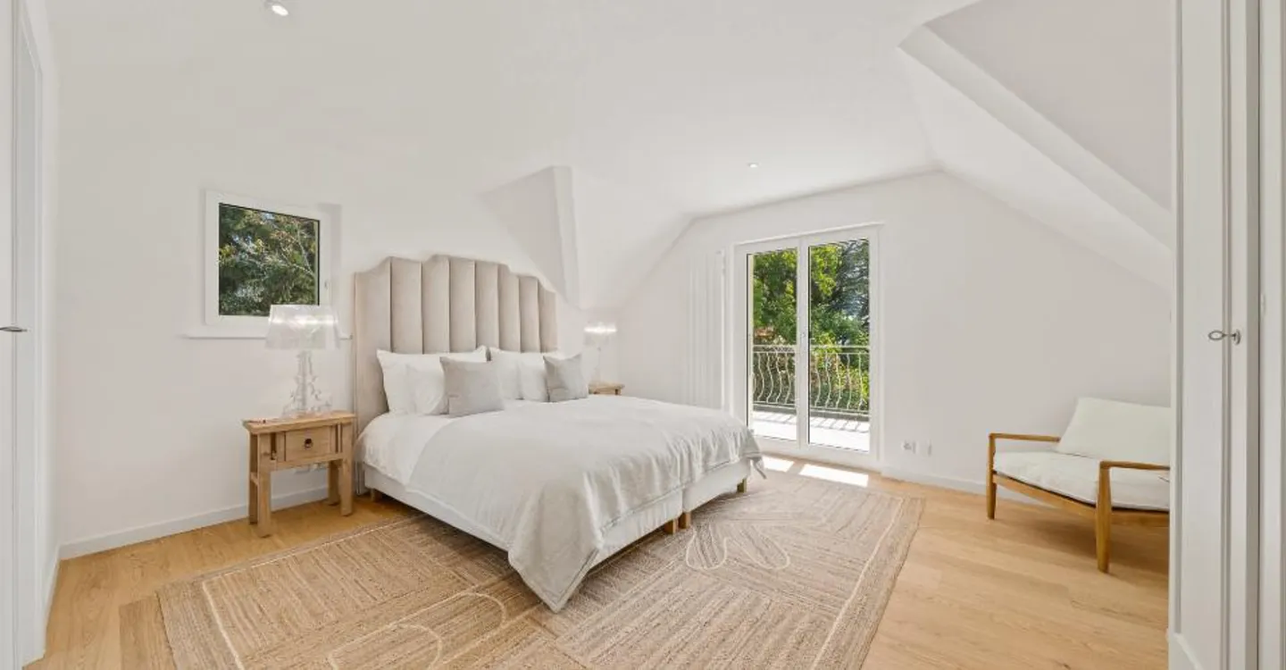 Villa rénovée avec vue panoramique - Photo 5 sur 12