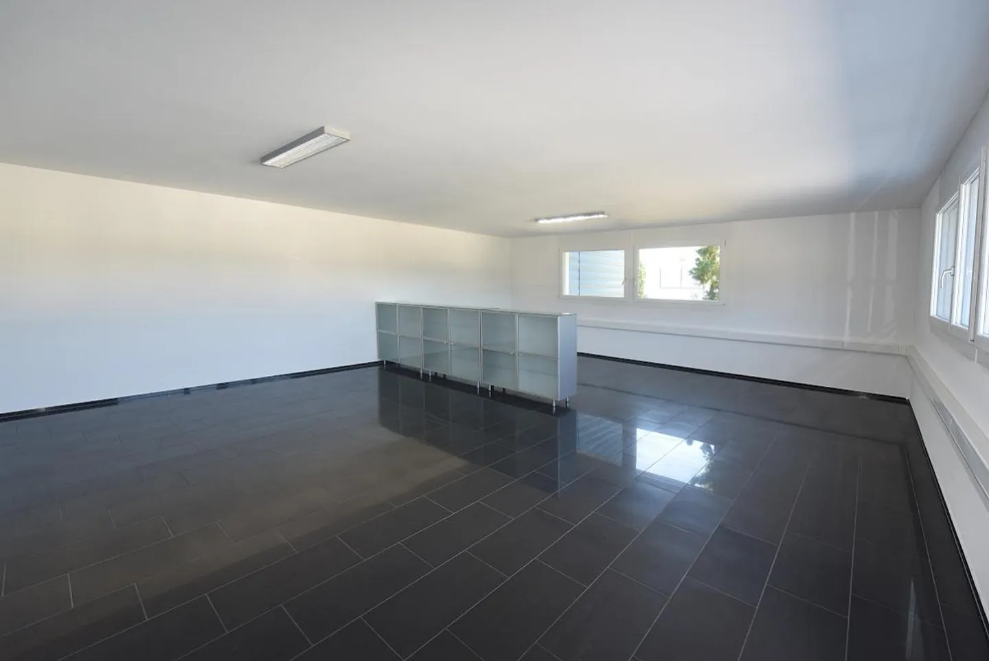 Espace de bureau à louer à Perlen - Photo 2 sur 5