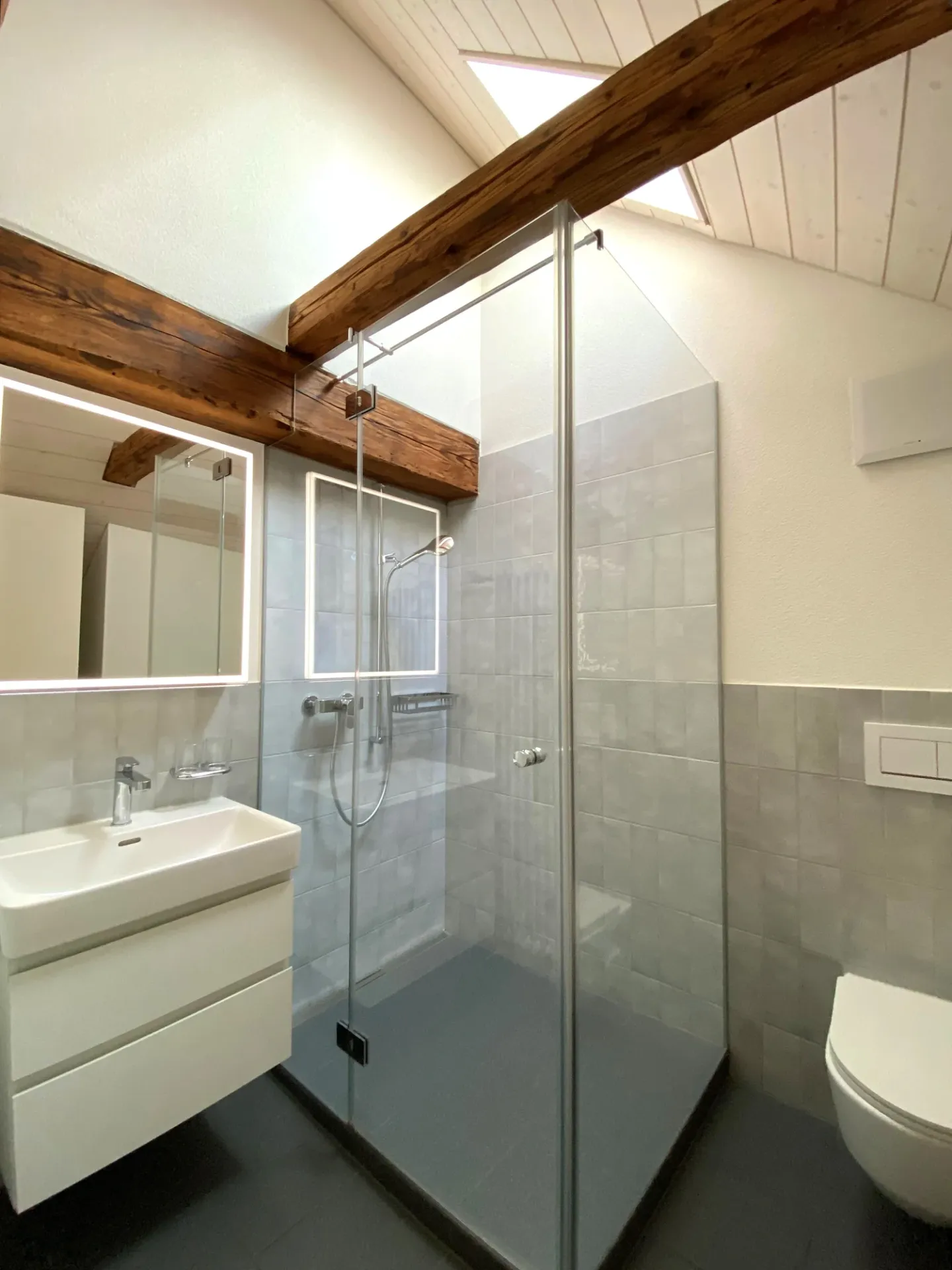 Unique Loft Apartment in the Heart of the Old Town - Photo 4 of 9