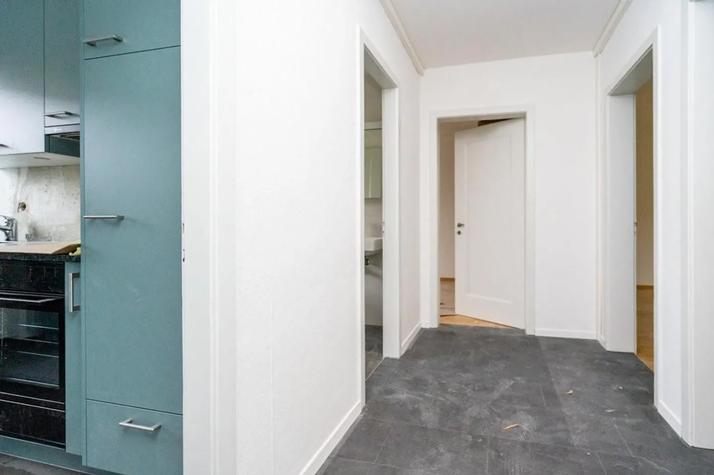 Modernes Erdgeschoss-Apartment - Foto 2 von 8