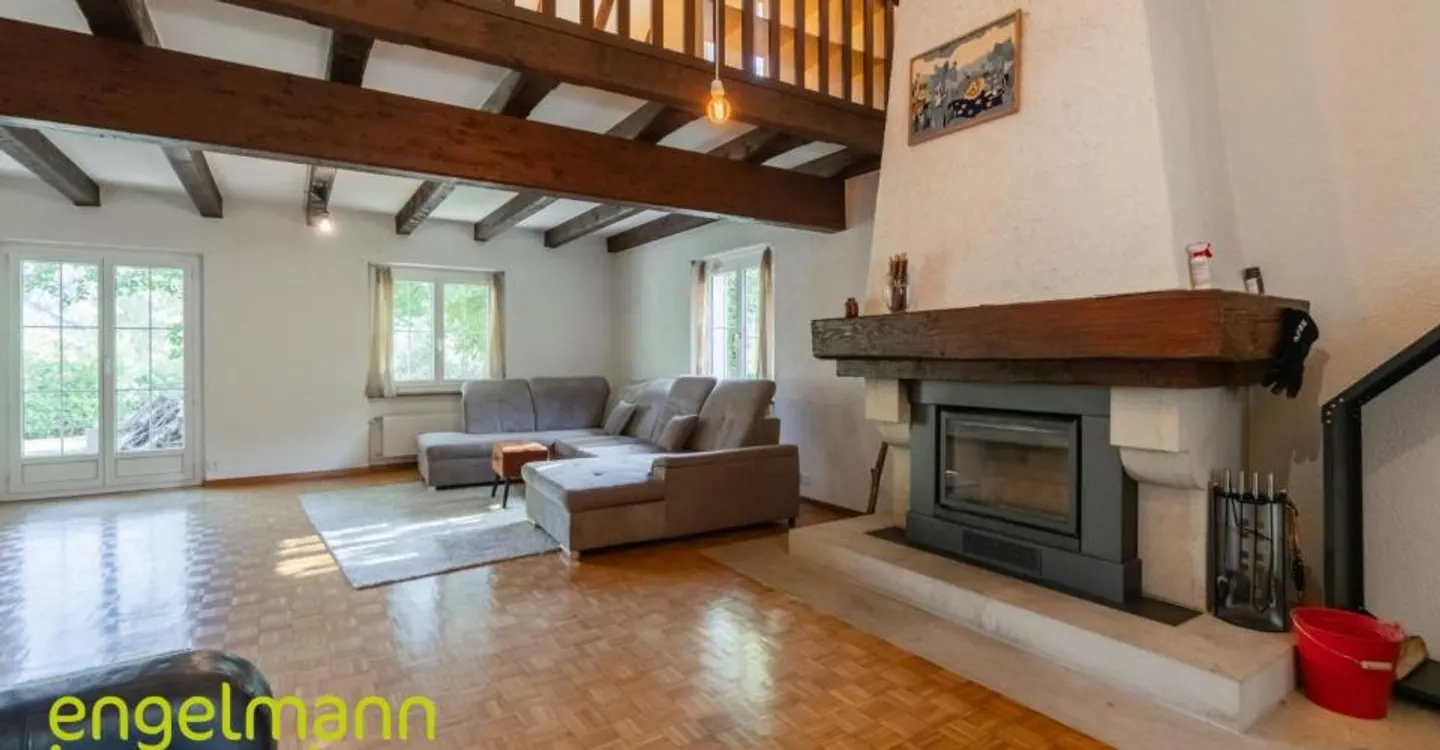 Large property of 8.5 rooms with double garage - Photo 5 of 12