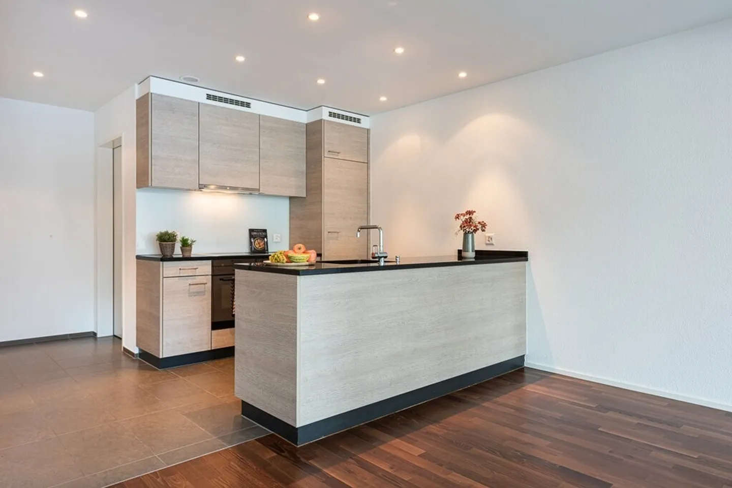 L'appartement cherche un célibataire! - Photo 2 sur 7