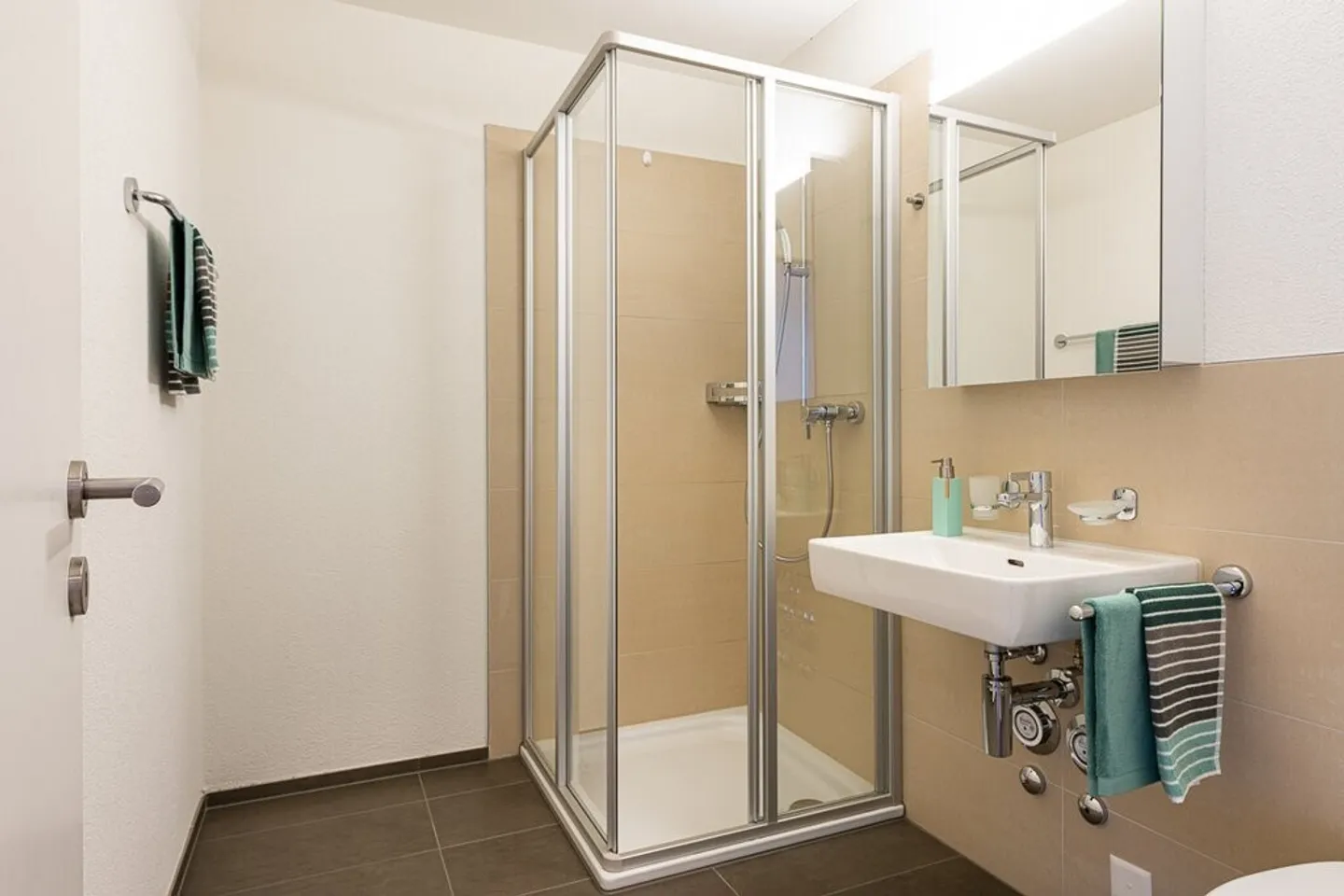 L'appartement cherche un célibataire! - Photo 5 sur 7