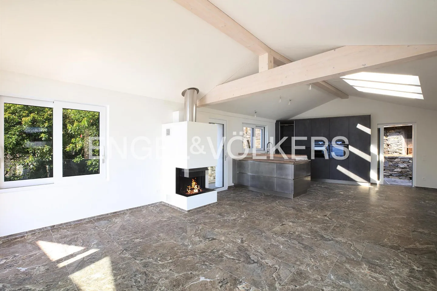 Mediterranean and modern - new building with island view (8) - Photo 4 of 12