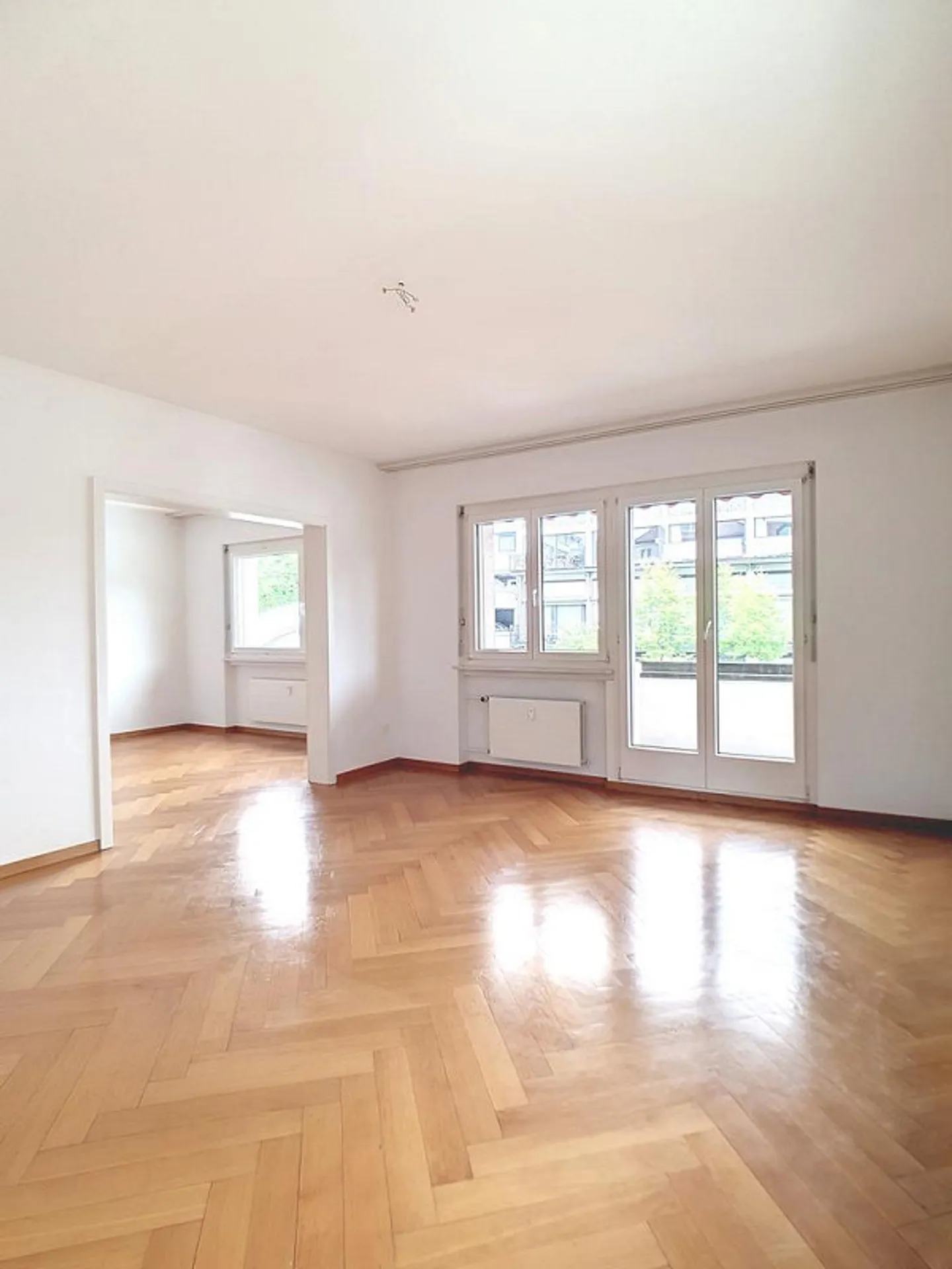 Charming 3-room apartment for rent until 31.01.2028 - Photo 2 of 6