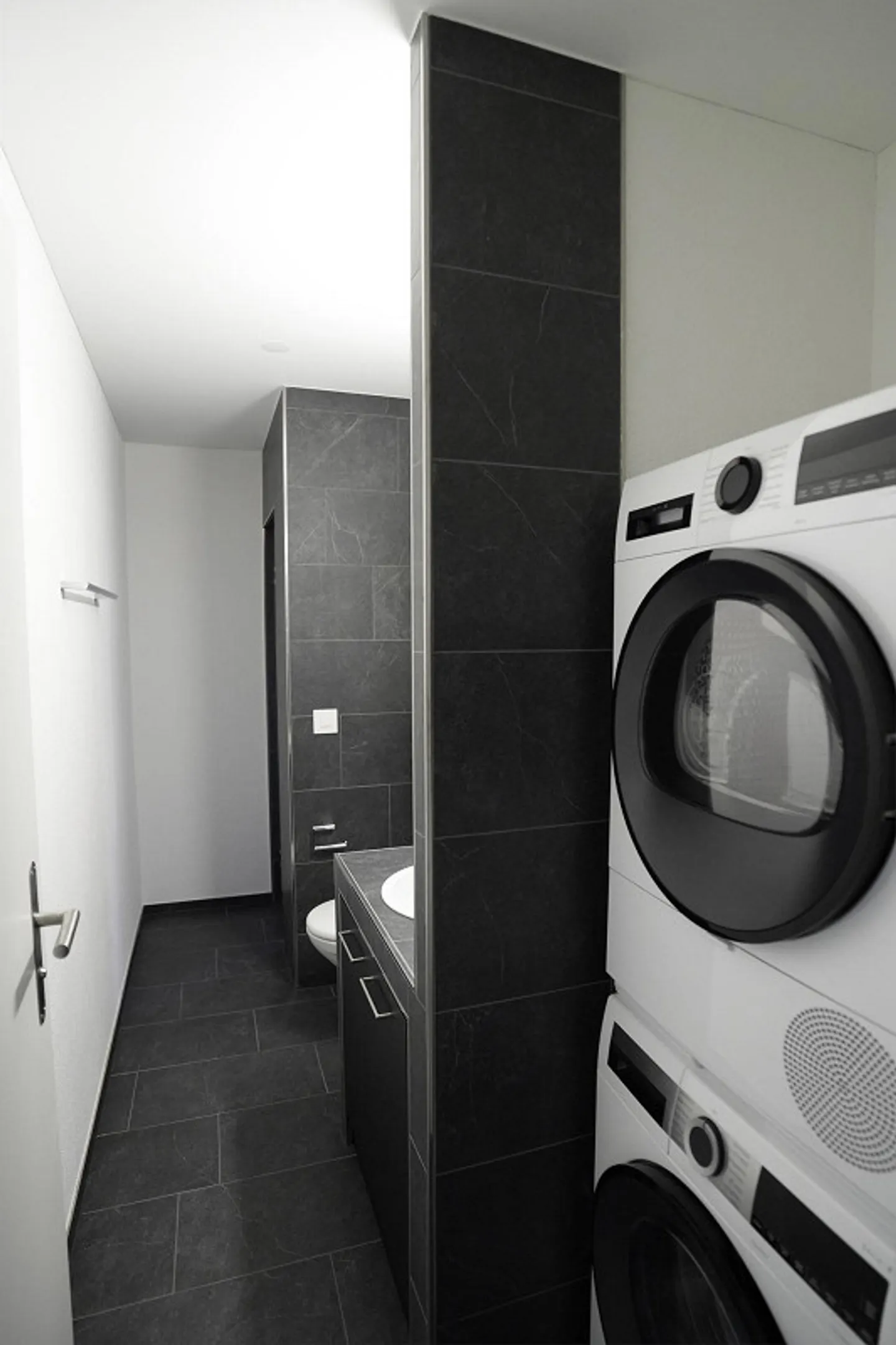 3.5 Room Apartment - Photo 3 of 15