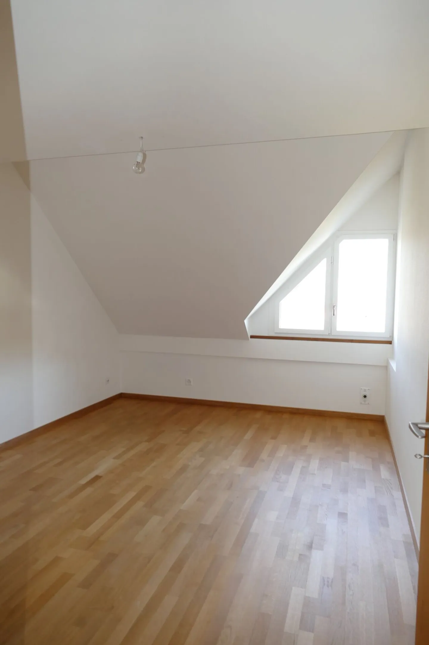 Geräumige Maisonettewohnung - Foto 4 von 14