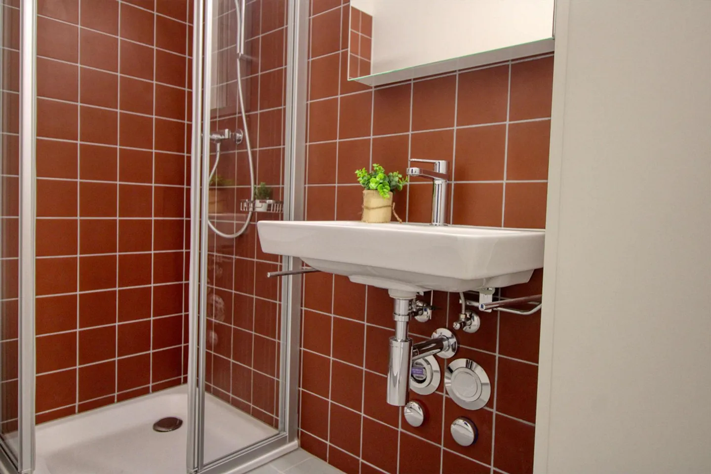 Appartement de coliving spacieux à Crissier avec salle de bain privative - Photo 2 sur 26