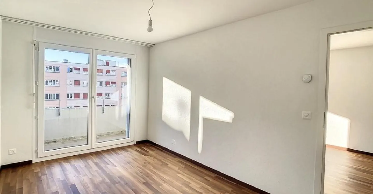 Wunderschöne 2,5-Zimmer-Wohnung mit Balkon - Foto 4 von 7