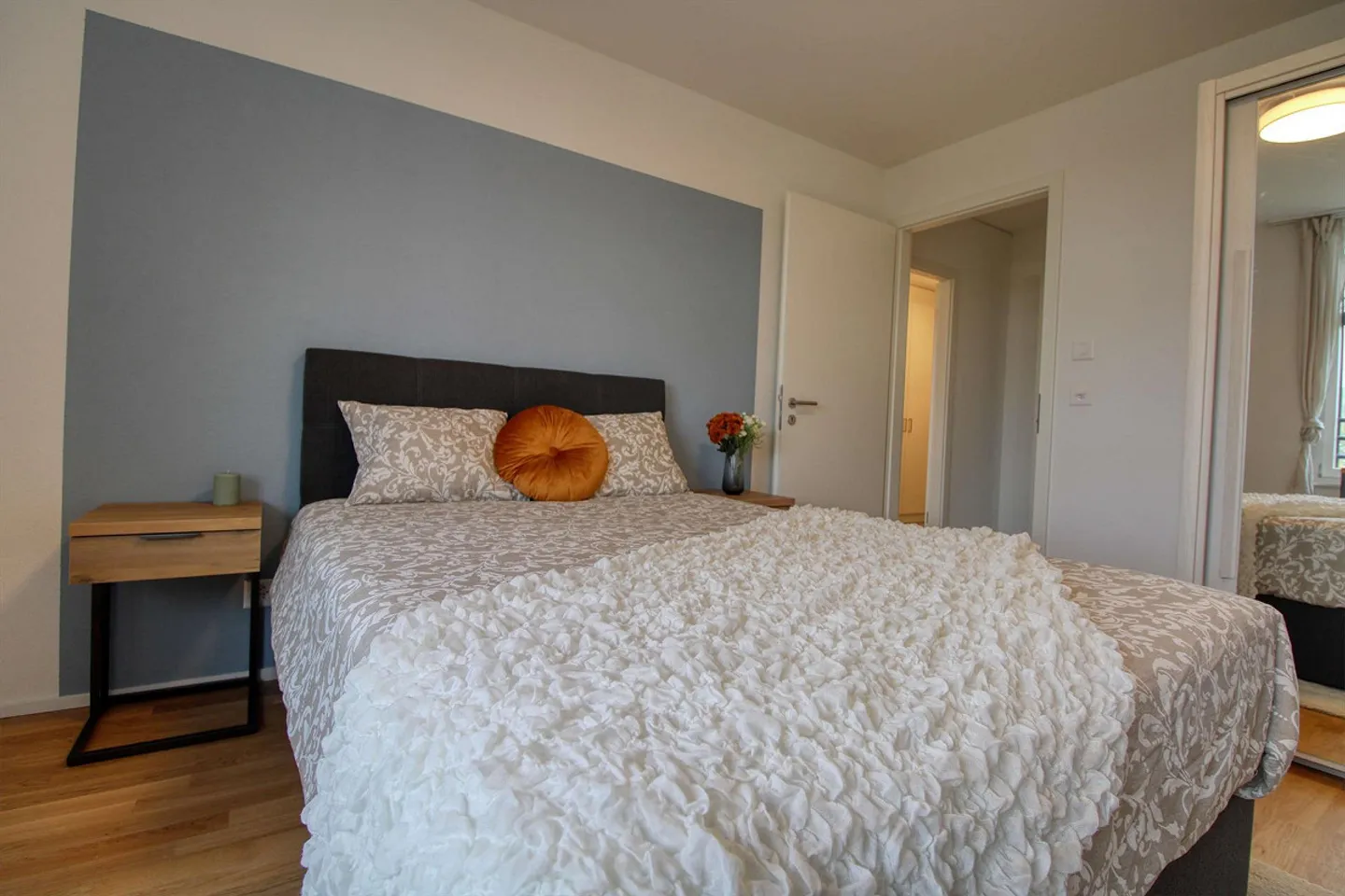 Appartement de coliving spacieux à Crissier avec salle de bain privative - Photo 8 sur 26