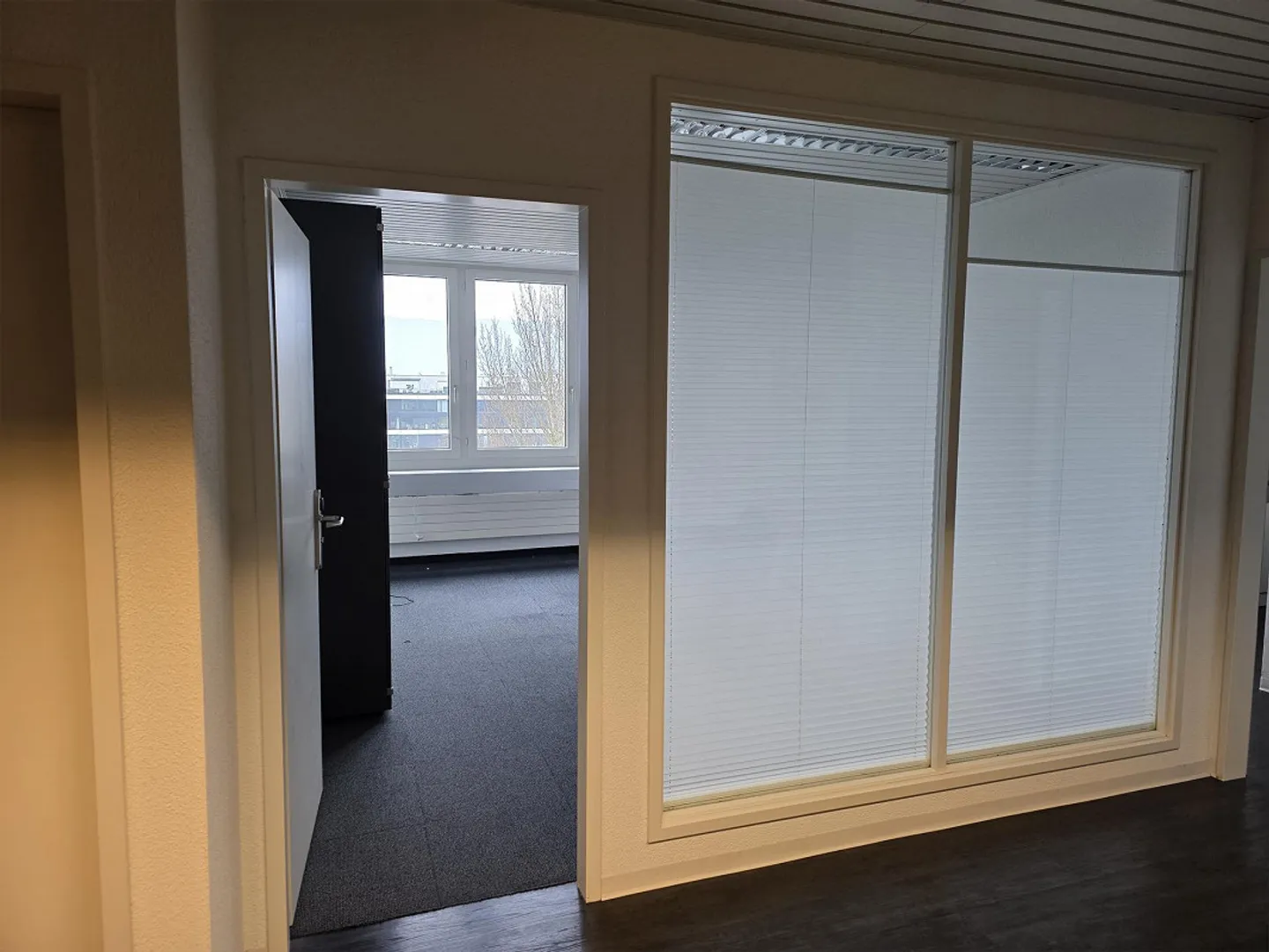 Office in Bösch, Hünenberg - Photo 2 of 5