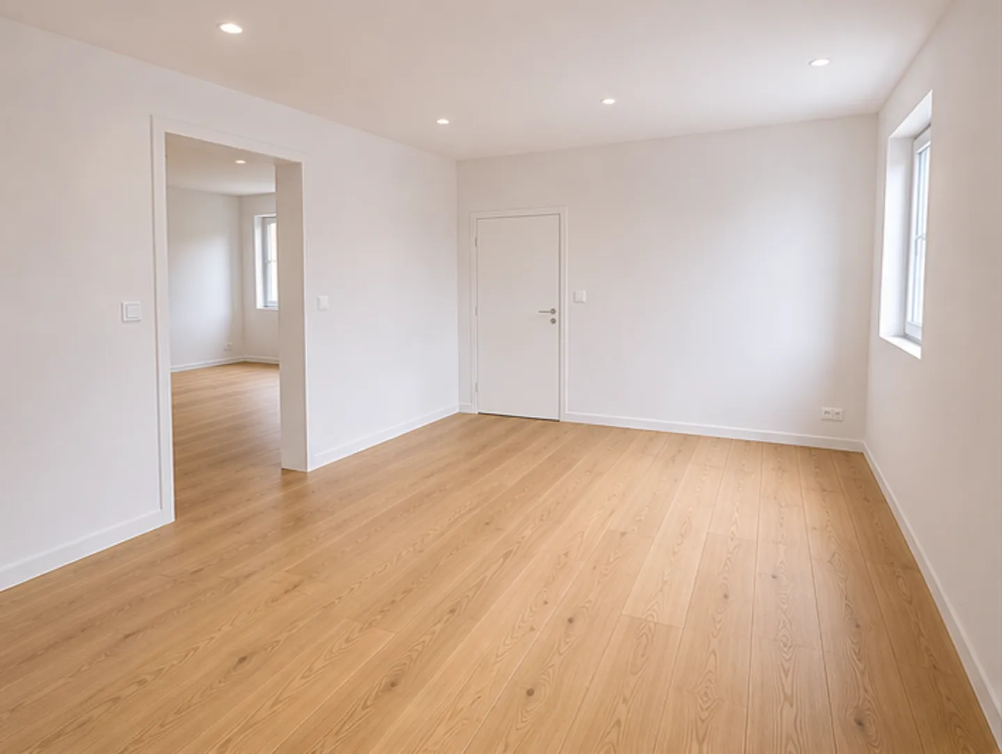 2.5 Room Apartment - Photo 2 of 3