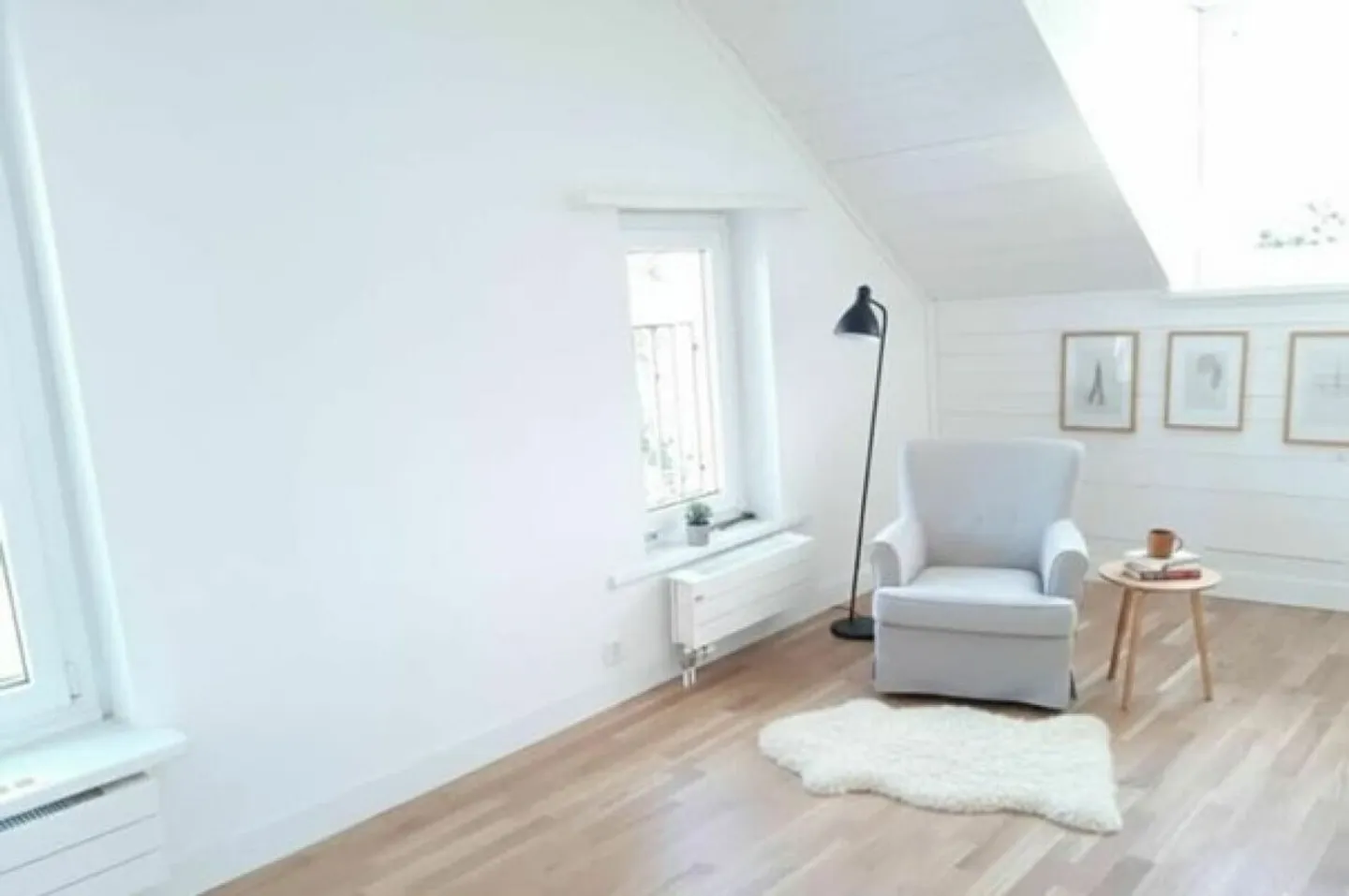 Appartamento da sogno in mansarda di 3 1/2 locali con vista mozzafiato sul verde. - Foto 3 di 9