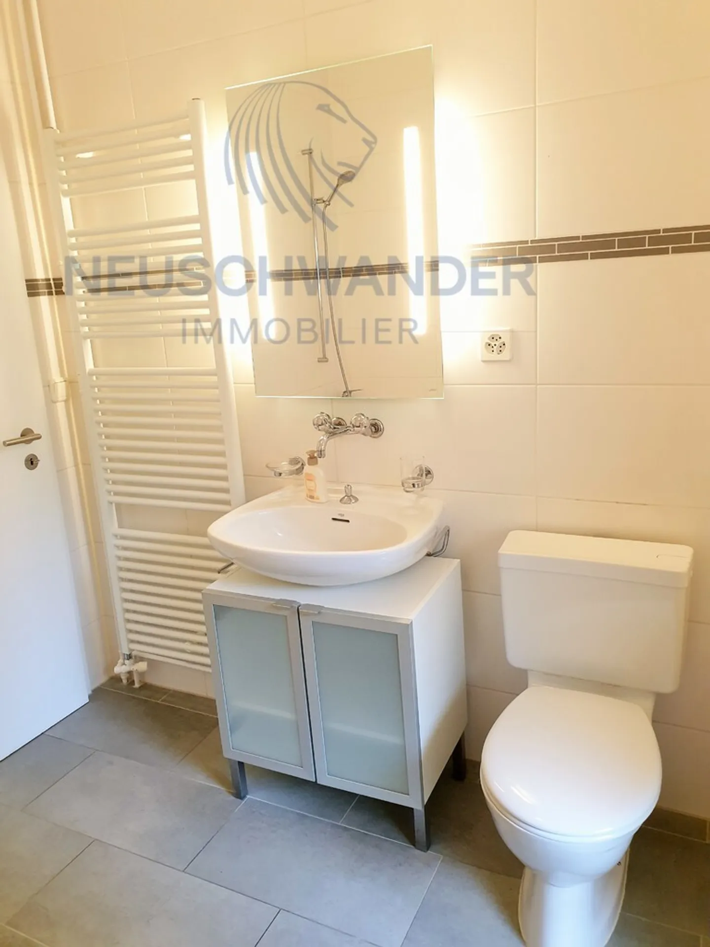Apartment for rent - Photo 10 of 28