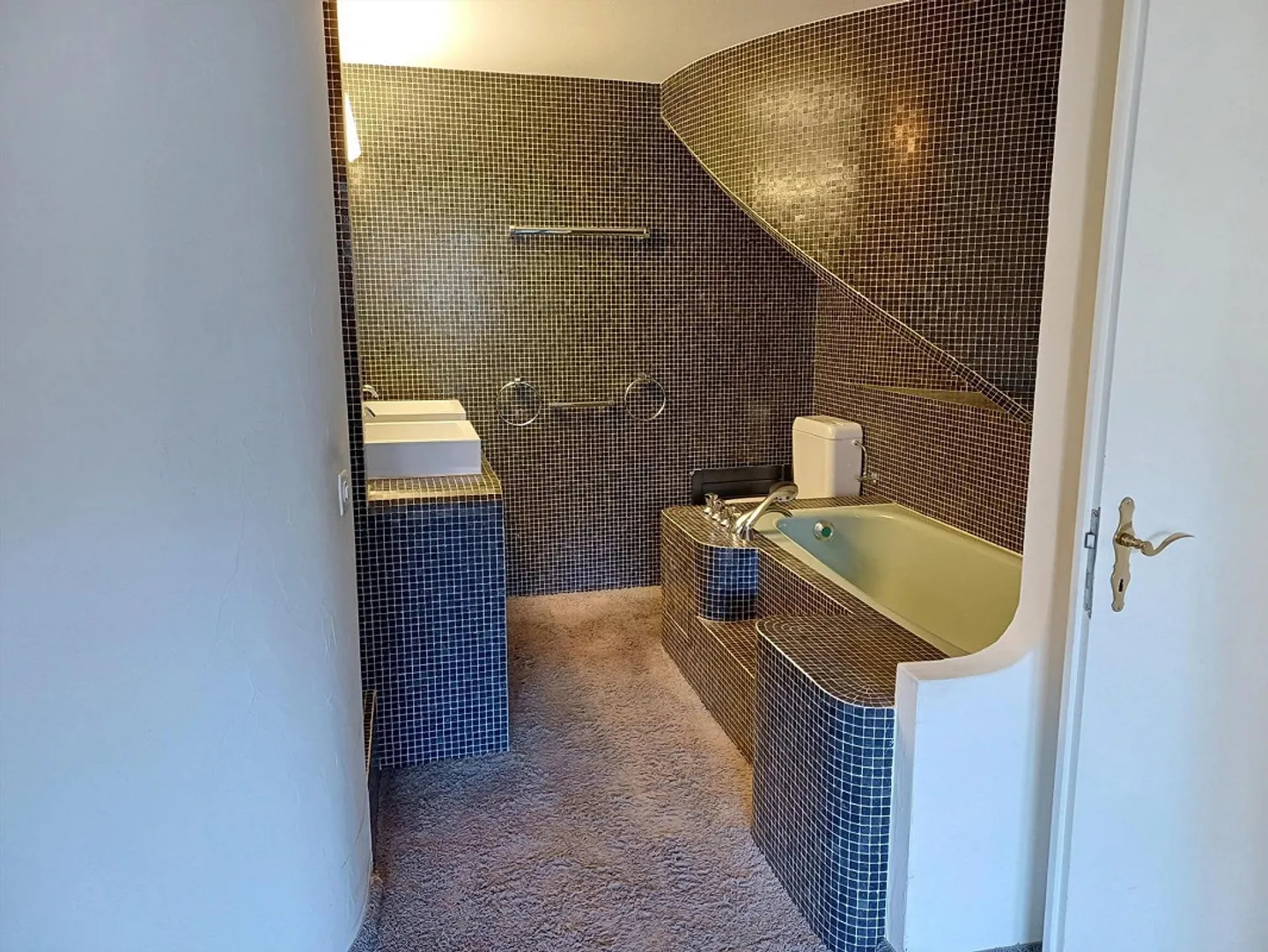 Exclusive 5.5-Room Maisonette Apartment for Sale - Photo 11 of 23