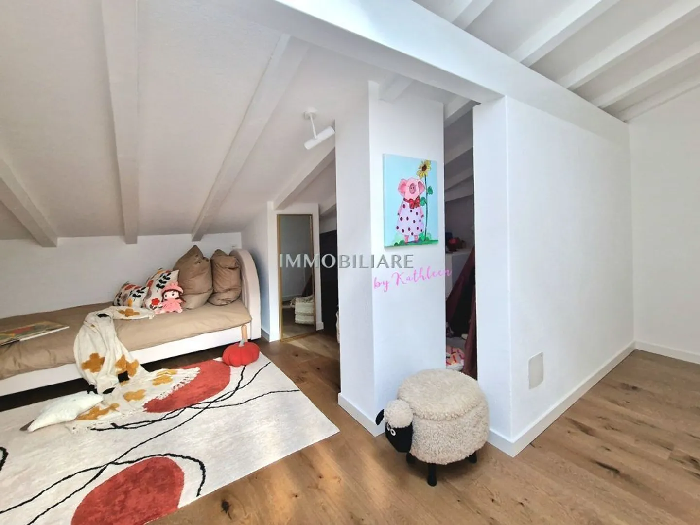 Renovated Attic Apartment in Ascona - Photo 10 of 13